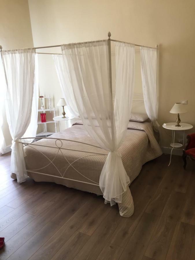 Residenza D'Aste Apartment Albenga Bagian luar foto